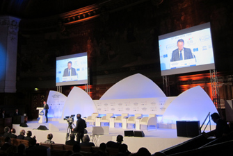 International Centre for Sports Security på talerstolene.