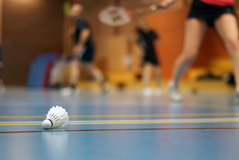 Fjerbold på halgulv